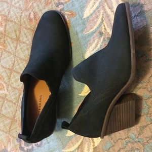 NWOB Lucky Brand Vennia Black Leather Bootie Sz 9